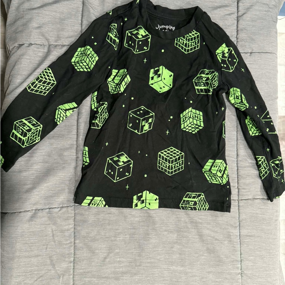 Jumping Beans Minecraft Black/Green Creeper and TNT Cubes Print Long Sleeve Tee
